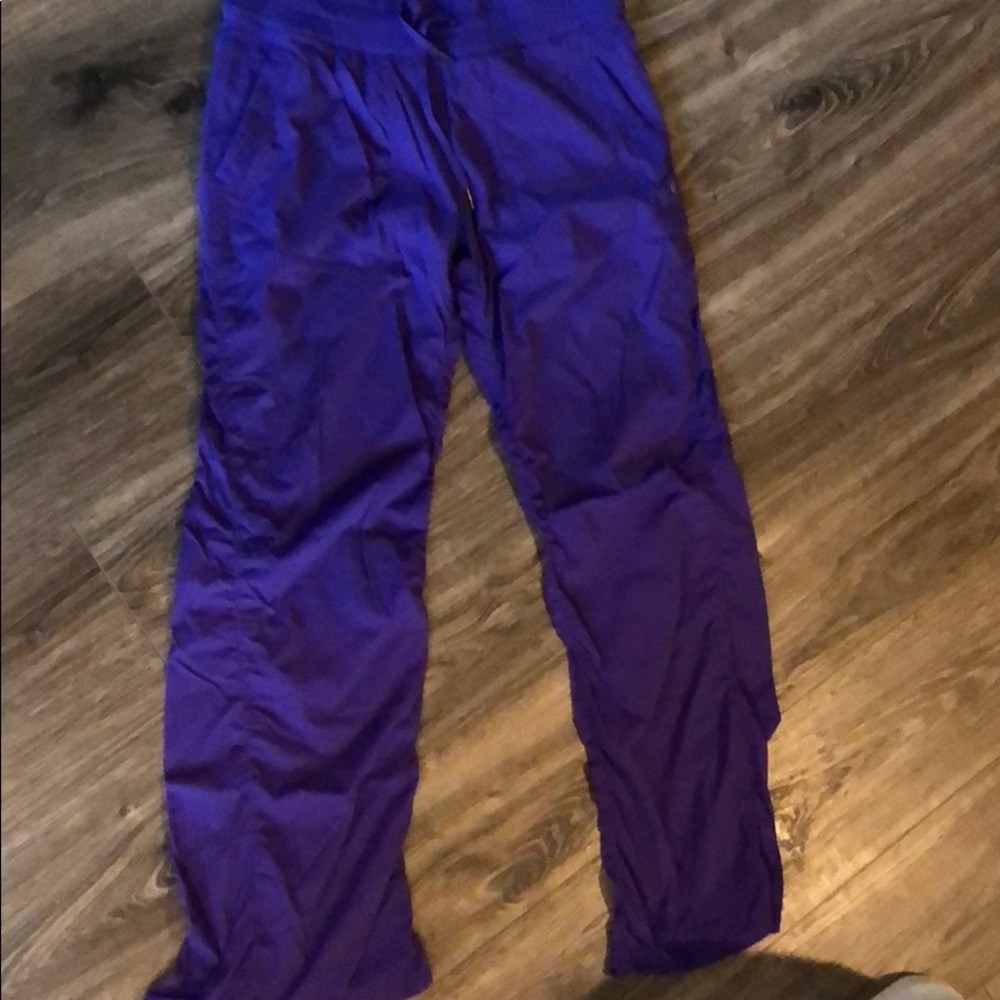 Women’s Lululemon size 12 studio pants